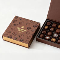 Boîte cadeau personnalisée de luxe en carton vide pour la Saint-Valentin, emballage artisanal pour bonbons et chocolats avec aimant