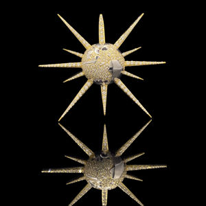 Colgante Hip Hop Personalizado para Hombre, Chapado en Oro, con Circonitas Cúbicas, Estilo Street Hustle King - Product Image 1