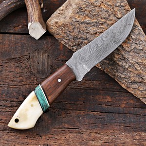 Cuchillo de Hoja Fija de Acero de Damasco Fabricado por OEM/ODM, Mango de Palisandro y Hueso, Funda Cruzada, Espiga Completa, para Caza y Camping - Product Image 4