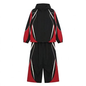 Conjuntos de Chaqueta Cortavientos de Nailon para Hombre en Rojo, Negro y Blanco con Logotipo Personalizado RTS High Sales, Trajes para Verano, Ropa de Calle, Sudaderas con Capucha y Pantalones - Product Image 1