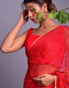 KV <b>Red</b> Chiffon <b>Saree</b> With Blue Bandhani Print With Unstitched Blouse - Product Image 4