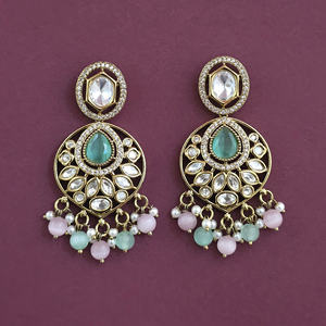 ต่างหูคลาสสิคชุบเมห์นดี รุ่น 8673 สีขาว - Product Image 2