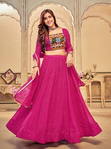ชุดเลเฮนกา NAVRATRI CHANIYA CHOLI COLLECTION ผ้าเย็บสำเร็จพร้อมใส่ ผ้าจอร์เจตต์ งานปัก งานพิมพ์ลาย ความยาว 42 นิ้ว รอบเอว - Product Image 3