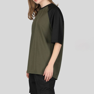 เสื้อยืดโอเวอร์ไซส์ทรงหลวมสำหรับผู้หญิง ผ้าฝ้าย 100% ระบายอากาศได้ดี เหมาะสำหรับใส่ลำลองหรือเล่นกีฬาในฤดูร้อน แขนสั้น รับผลิตแบบ OEM ODM - Product Image 4