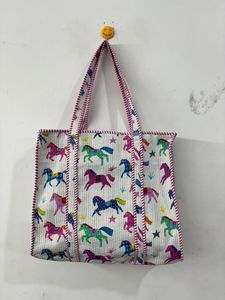 กระเป๋าโท้ทผ้าควิลท์ลายดอกไม้ กระเป๋าถือสะพายไหล่ผ้าฝ้ายทำมือ กระเป๋าสำหรับไปตลาด กระเป๋าเดินทาง กระเป๋าช้อปปิ้งสำหรับผู้หญิง - Product Image 3