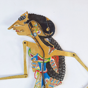 Marionnette de l'ombre Wayang Kulit Puntadewa en cuir indonésien artisanal, décoration culturelle traditionnelle javanaise, objet d'art ethnique - Product Image 2