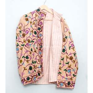 Veste d'hiver matelassée artisanale brodée Cotrise pour femme, coupe régulière, écologique, coupe-vent, 100 % coton, taille unique, best-seller - Product Image 6