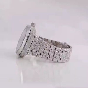 นาฬิกาควอตซ์อะนาล็อกทรงแปดเหลี่ยมสแตนเลสสตีลประดับเพชรหรูหราสำหรับทุกเพศ ขนาด 41 มม. พร้อมตัวล็อคแบบ Deployment และกระจกแซฟไฟร์ - Product Image 3