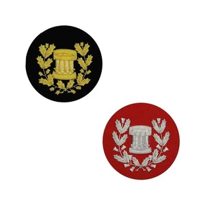 Badges en cuir brodés de haute qualité, dernier design, les plus vendus, avec attache épingle de sûreté – Offre spéciale - Product Image 1