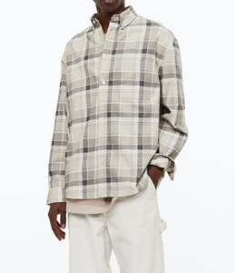 New Trend Cotton <b>Short</b> <b>Sleeves</b> Business Wear Comfortable Polo Collar Front Pocket Design <b>Button</b> <b>up</b> Shirt for Men - Product Image 5