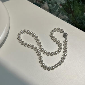 Collar de Perlas con Imán de Circonio para Mujer, Estilo Retro de Lujo Ligero, Temperamento Sencillo, Versátil, Cadena para Suéter, Collar Delicado - Product Image 2