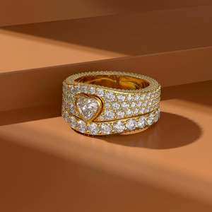 Anillo de Platino 950 Premium Personalizado con Moissanita de Corte Corazón y Engaste de Garras Entrelazadas, Certificado por Terceros, Pedido Personalizado - Product Image 1