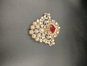 Juego de Joyas de Circonio con Forma de Flor Clásica Chapado en Oro con Piedra Roja, Juego de Collar, Pendientes y Anillo de Boda Vintage para Mujer - Product Image 1