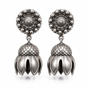 Boucles d'oreilles pendantes fantaisie ethniques plaquées argent antique en gros pour femmes, forme personnalisée, directement de l'usine de Bollywood - Product Image 1