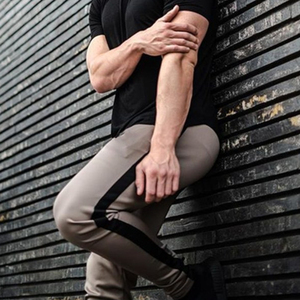 Pantalon de jogging respirant personnalisé pour homme – Idéal pour la course, le sport et la gym - Product Image 2