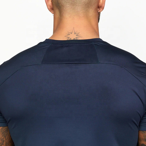 Camiseta Deportiva de Gimnasio de Lona de Alta Calidad de 180 g, Ajustada, Transpirable, con Estampado de Letras y Logotipo Personalizado - Product Image 3