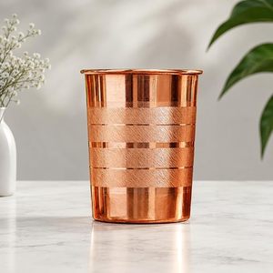 Vaso de Cobre Antiguo de Lujo, Hecho a Mano y Grabado, para Bienestar Ayurvédico y Gastronomía Fina, Vaso Tradicional para Bienestar - Product Image 5