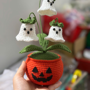 Maceta de Tulipán Fantasma de Ganchillo de Tela de Algodón para Halloween, Muñeco de Peluche Hecho a Mano, Planta en Maceta, Decoración de Estilo Clásico Adorable, Regalo para Escritorio - Product Image 1