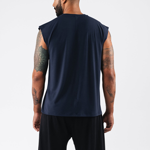 เสื้อกล้ามออกกำลังกายสำหรับผู้ชาย ระบายอากาศได้ดี เป็นมิตรกับสิ่งแวดล้อม แห้งเร็ว ผลิตจากโพลีเอสเตอร์ 100% เหมาะสำหรับการเพาะกาย โยคะ และการออกกำลังกาย - Product Image 2