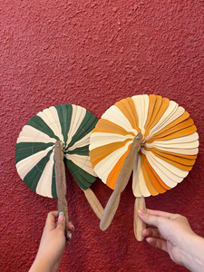 พัดใบปาล์มทำมือแบบดั้งเดิมเป็นมิตรกับสิ่งแวดล้อม สีตามสั่ง ของตกแต่งบ้าน ของขวัญทางธุรกิจ ของที่ระลึก 99 โกลด์ ดาต้า - Product Image 4