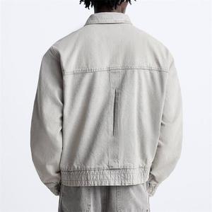 Blouson de travail vintage beige sur mesure pour homme, coupe oversize, avec fermeture éclair et col rabattable, vente en gros - Product Image 2