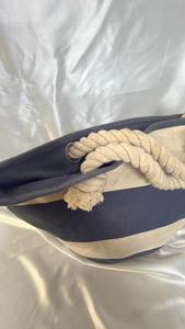 กระเป๋าโท้ทสำหรับเรือสุดหรู ดีไซน์หรูหรา ทนทาน เหมาะสำหรับไปชายหาดและทริปวันหยุดสุดสัปดาห์ - Product Image 5