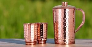 Juego de jarras de cobre para servir agua en momentos elegantes en el hogar, juego de metal con vasos, duradero, reutilizable, para cocina, comedor y bebidas. - Product Image 2