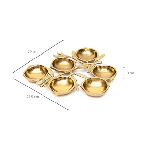 Elegante Tazón de Metal para Servir con 6 Compartimentos y Detalles de Hojas, Ideal para Hoteles, Hogares, Cenas y Decoración - Product Image 3