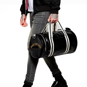 Wholesale Water Resistant PU Polyester Lining Retro Sport Training Gym Duffel <b>Bag</b> for Unisex Shoulder Adjustable Strap 20-<b>30L</b> - Product Image 2