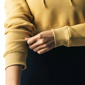 Sweat à capuche streetwear personnalisé pour femme 2024 - 100% coton, logo frontal, écologique, coupe courte, pour le yoga, le sport et l'entraînement - Product Image 6