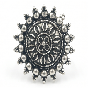 Divyoro Ornate Flower Brass & Copper Alloy Oxidized <b>Silver</b> Plated Classic Casual Women's <b>Toe</b> <b>Ring</b> - Product Image 1