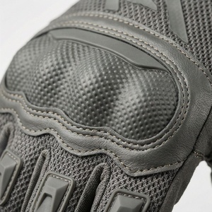 Équipement de moto tout-terrain personnalisé en cuir haute performance avec écran tactile, accessoires de protection professionnels pour le sport automobile - Product Image 4