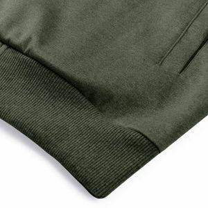 Conjunto de chaqueta y pantalones de chándal para hombre, diseñado para entrenamiento en el gimnasio, uso casual, comodidad y rendimiento diario consistente. - Product Image 6