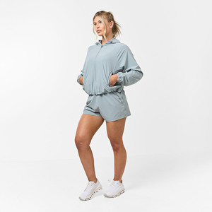 Ensemble de survêtement pour femme, veste coupe-vent légère à capuche et short, vêtements de sport décontractés pour l'extérieur, ensemble de survêtement 2 pièces de qualité supérieure pour femme - Product Image 6