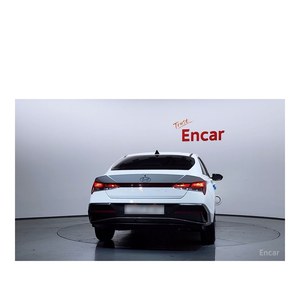 Hyundai Avante Moderne 2025, 2 452 km, Émissions Euro V, Sièges en Cuir, Volant à Gauche, Caméra Arrière - Product Image 4