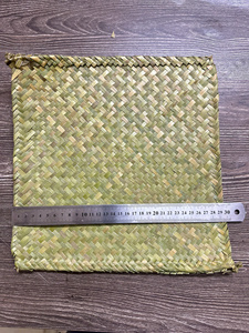 Matelas en raphia naturel et jonc de mer, tailles personnalisées pour accessoires pour animaux de compagnie, écologique et sûr, tressé à la main du Vietnam - Product Image 6