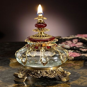 Soporte para Diya Akhand Jyoti con diseño de cisne de latón y campana colgante para la Puja en el hogar, disponible a precios de mayorista. - Product Image 4