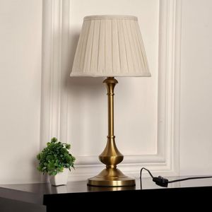 Lampe de table décorative en laiton finition antique avec abat-jour plissé blanc élégant pour salon, chambre à coucher, chevet, bureau, maison - Product Image 6