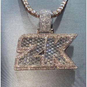 Hip Hop nuevos diseños de joyería de dos tonos totalmente helado VVS Moissanite 925 colgante de letra de plata esterlina - Product Image 1