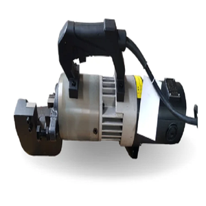 Machine de découpe de barres d'acier portable robuste pour un traitement rapide des barres d'armature et des applications sur les chantiers de construction - Product Image 2