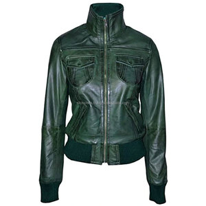 Blouson aviateur en cuir vert de haute qualité OEM pour femmes grande taille style hiver léger avec fermeture à glissière en vente au Pakistan - Product Image 1