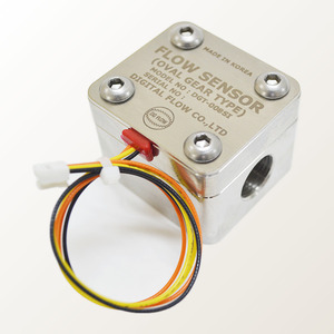 เซ็นเซอร์วัดการไหลแบบดิจิตอล ยี่ห้อ Oil+Sensor รุ่น DGT-008SI ผลิตจากเหล็กกล้าไร้สนิม 316L ของเกาหลี  แบบเกลียวในขนาด 3/8 นิ้ว  ชนิด Oval Gear - Product Image 3