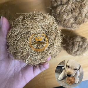 Juguete masticable natural para perros vegano de fibra de coco llamada Vietnam - Product Image 6