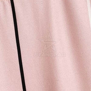 เสื้อยืดพิมพ์ลายทรงหลวมใส่สบายทันสมัยผ้าฝ้าย 100% สำหรับผู้ชาย ขนาดสั่งทำได้ MOQ ต่ำ เสื้อยืดผู้ชาย - Product Image 4