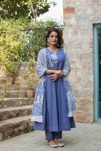 Robe Abaya bleue à col en V, longue, maxi, en denim, ethnique, pour femmes, style bohème, décontractée, automne, été, printemps, en coton naturel, coupe ample, OEM - Product Image 2