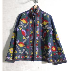 Chaqueta Boho Suzani, Chaqueta Tribal Bordada a Mano, Chaqueta Vintage Colorida para Festival, para Mujer - Product Image 1