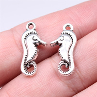 Colgante de Aleación de Zinc Plateado Antiguo con Forma de Caballito de Mar de Cola Rizada 23x10mm para Decoración de Fiesta de Cumpleaños de Sirena