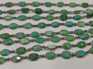 Chaîne de connecteurs ovales à facettes en chrysoprase plaqué or/argent de haute qualité en laiton naturel, 9x12mm, par Eminent Jewel - Product Image 4