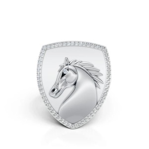 Bague Pendentif Tête de Cheval Luxe Argenté avec Bordure en Moissanite et Strass, Bijoux Hip Hop Équestres pour Hommes et Femmes, Plaqué Rhodium 925 - Product Image 1