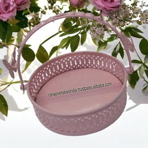 Factory Wholesale High Quality Iron Circle Fruit <b>Basket</b> <b>Small</b> Metal Modern Storage <b>Basket</b> and <b>Gift</b> Hamper for Christmas Diwali - Product Image 3